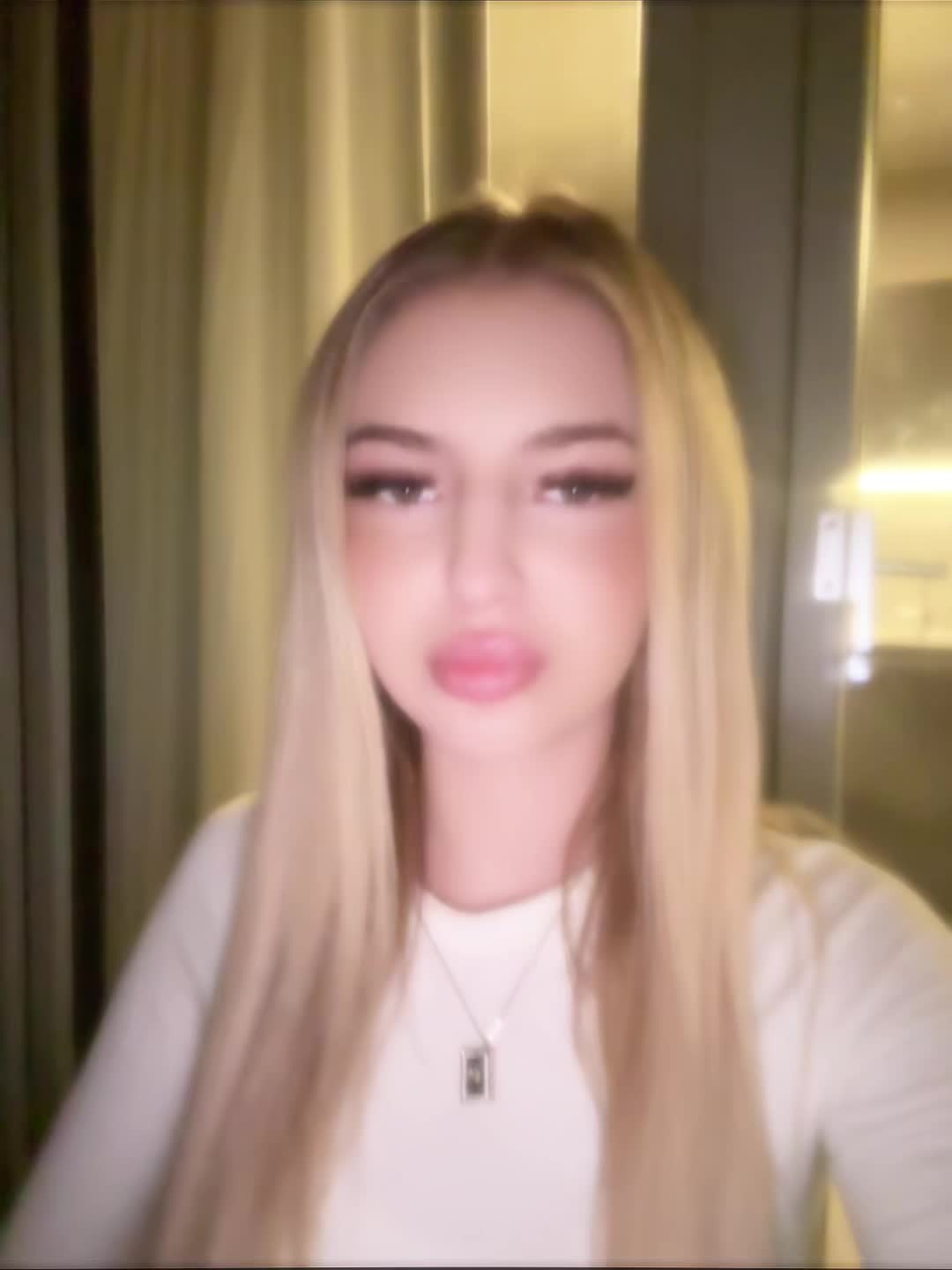 @tf.itsmiraa