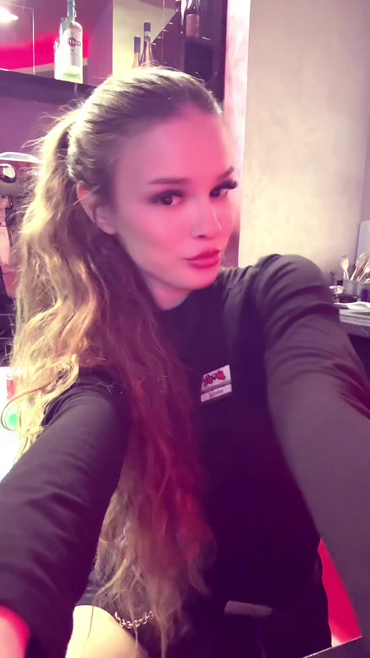 @mihaella_dm
