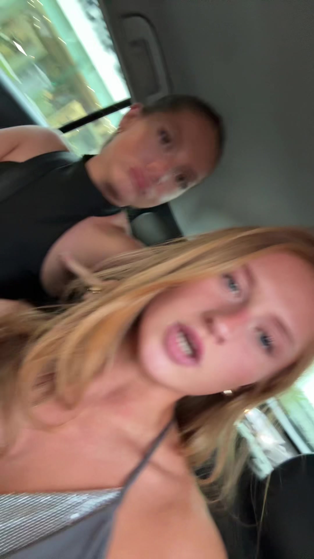@PoppyWybrow