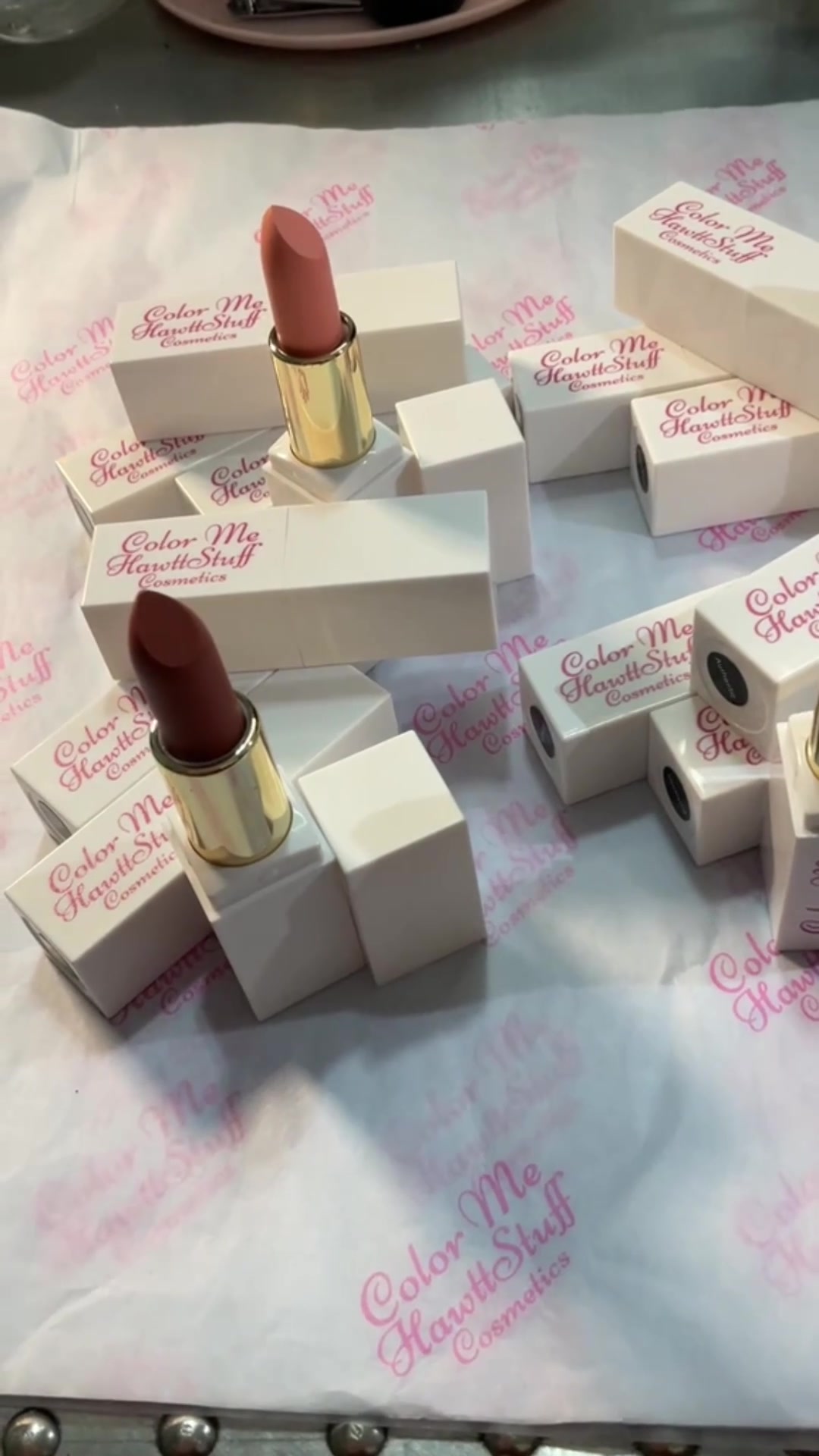 @ColorMeHawttStuff