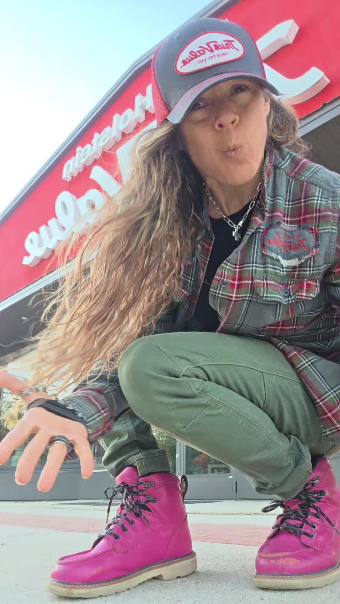@Hardwarechic