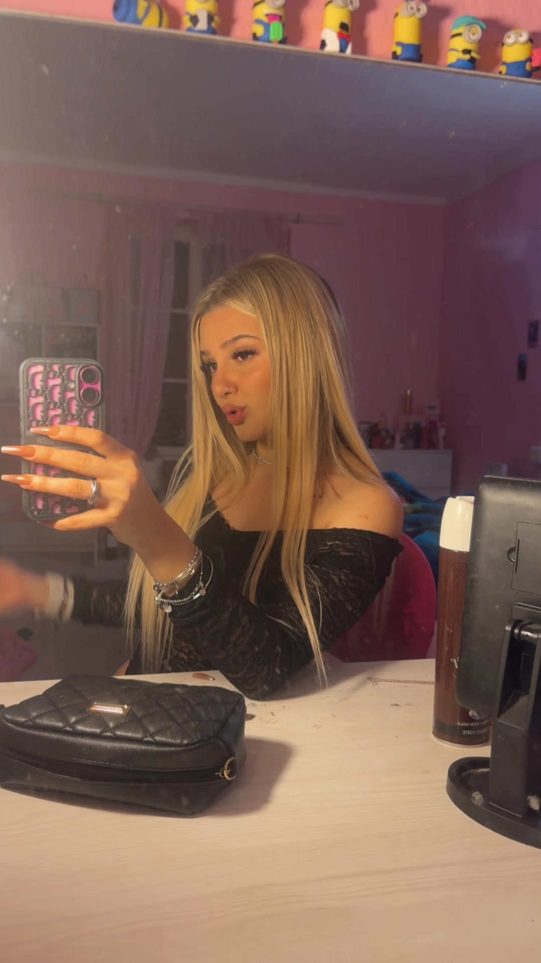 @🎀