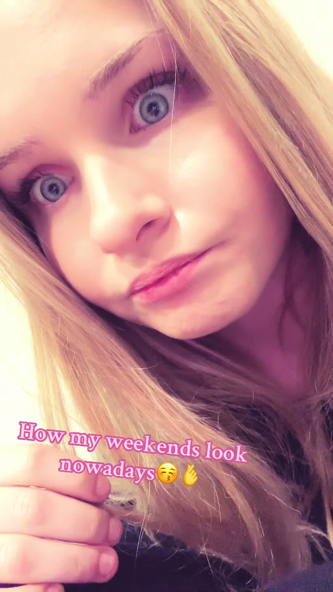 @👸🏼🏎️