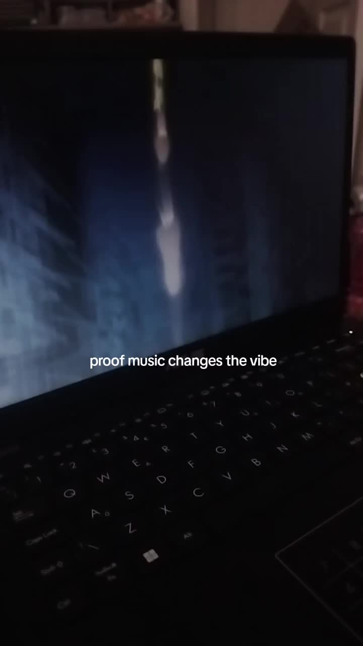 @_phoebe_