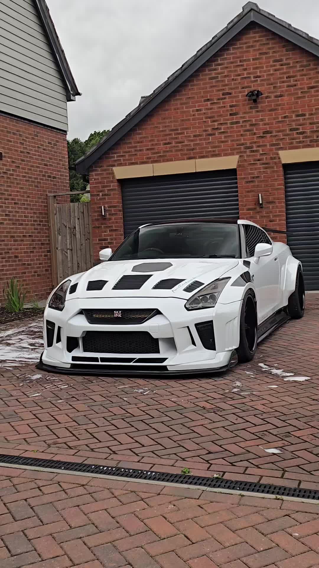 @OAV1