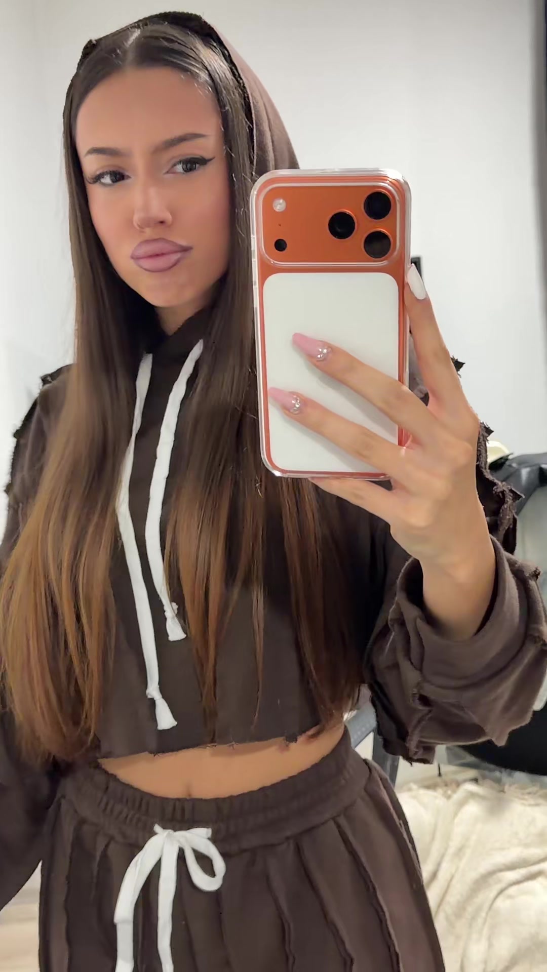 @F.