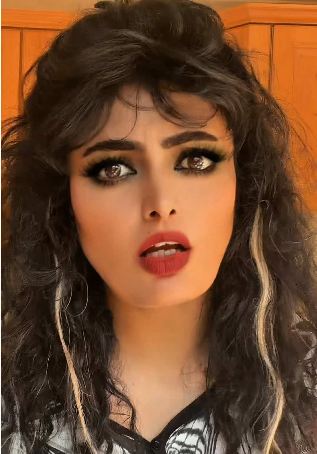 @𝙈𝘼𝙇𝘼𝙄𝙆𝘼 𝙆𝙃𝘼𝙉