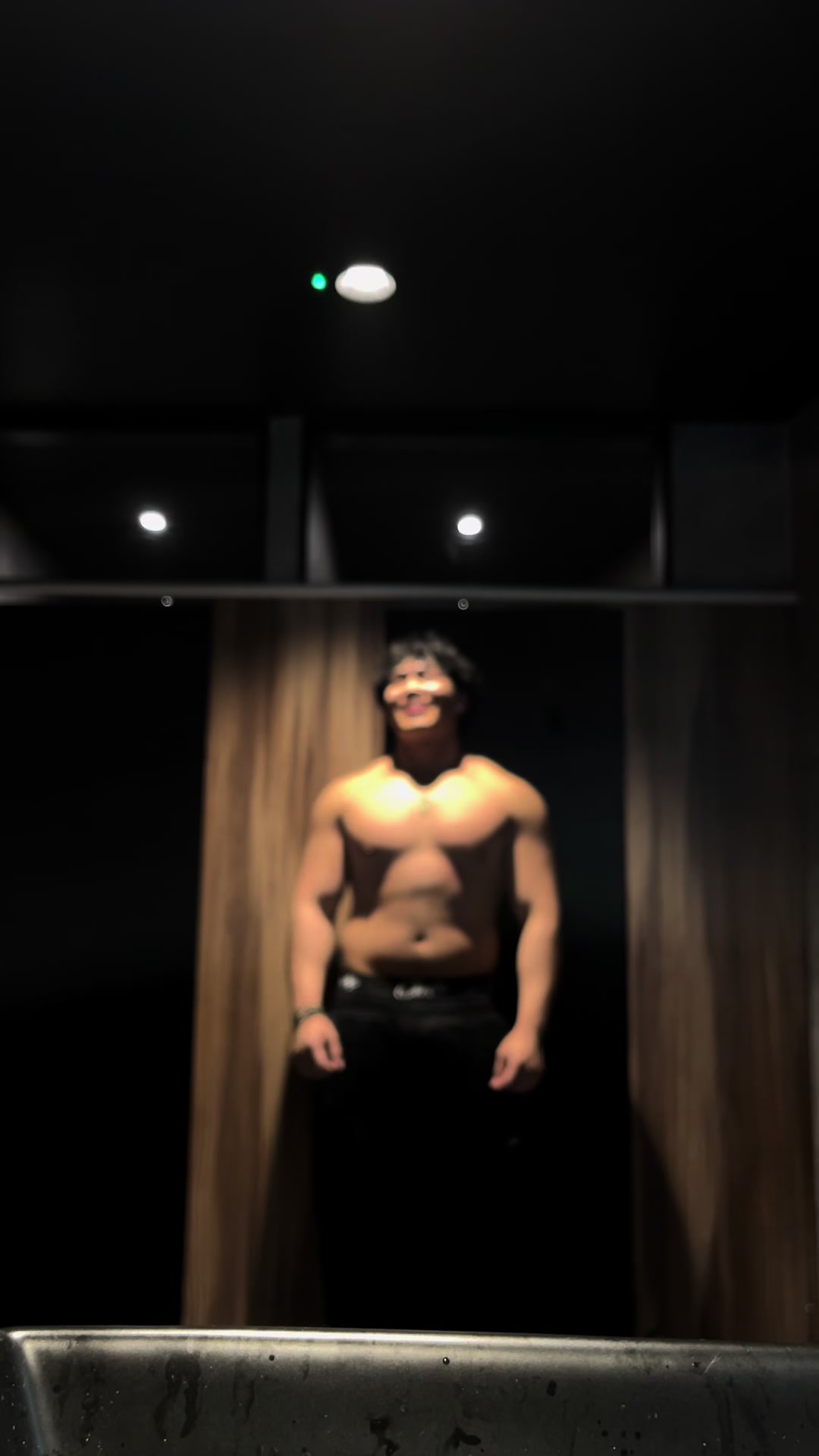 @nathanひ