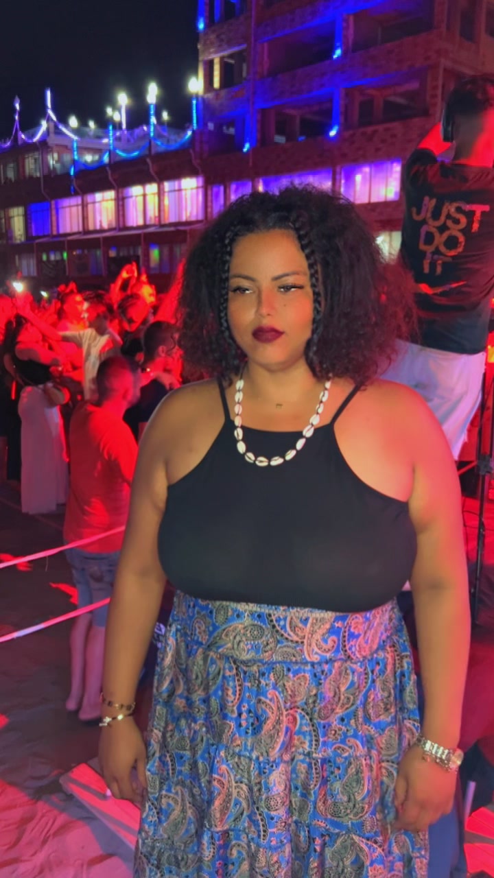 @djoumana Élégant