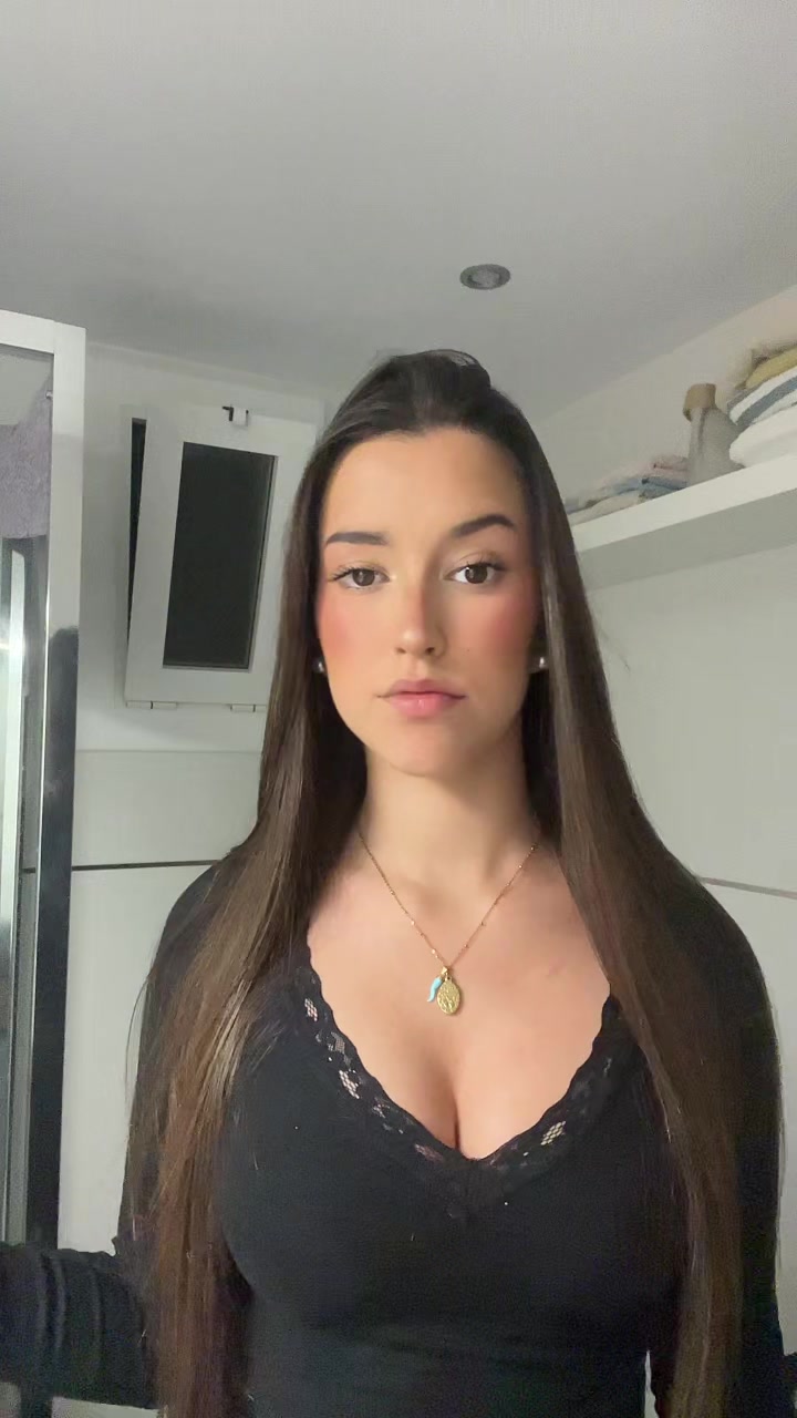 @𝐸
