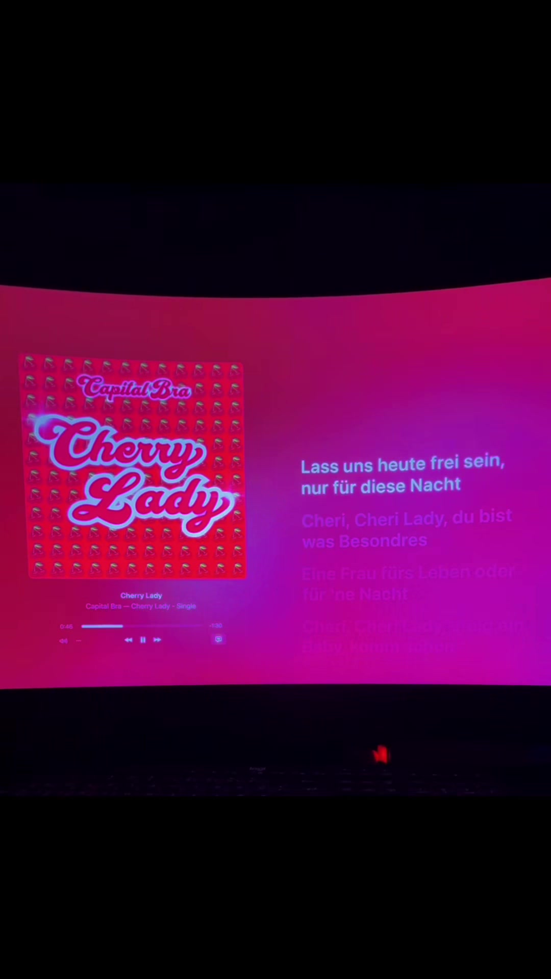 @𝔩𝔶𝔯𝔦𝔵𝔠𝔰__🎧