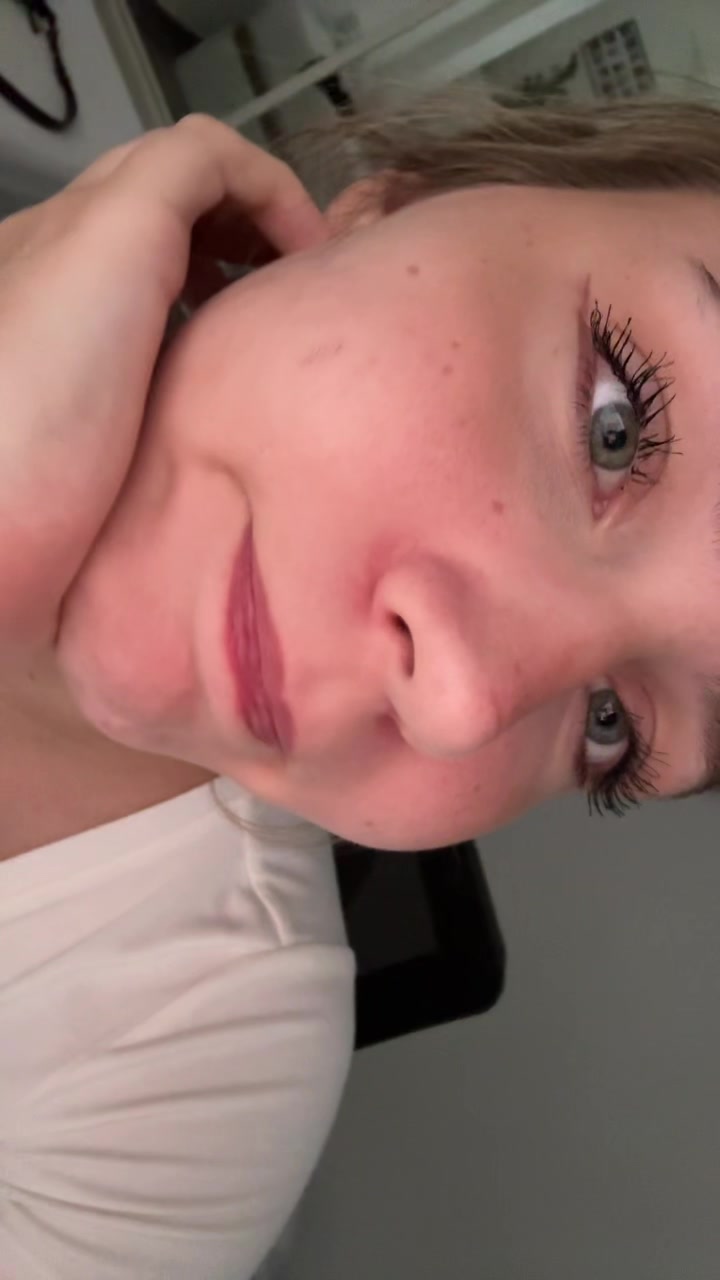 @nikoleta