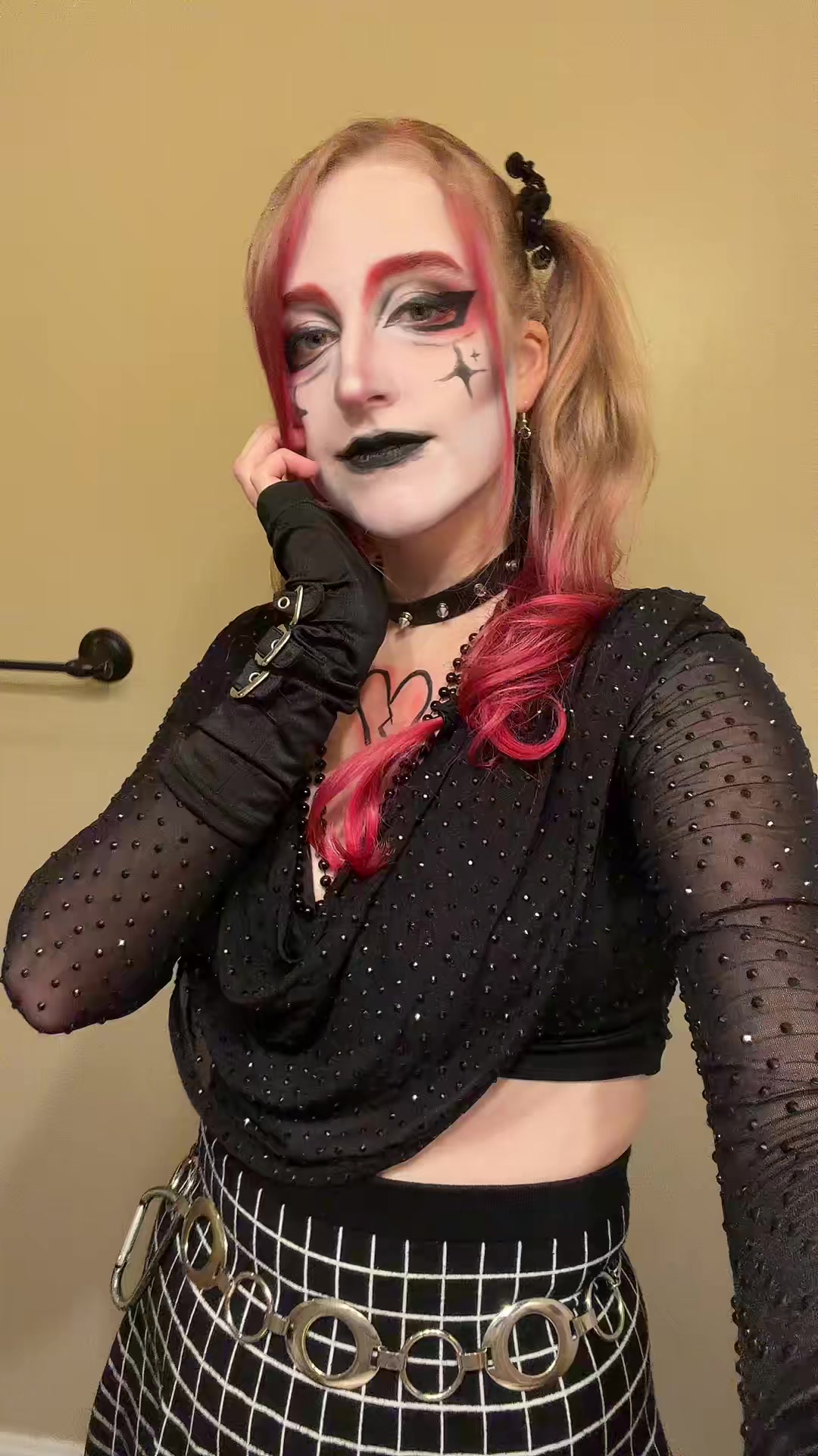 @kaili 🍄🎭🐈