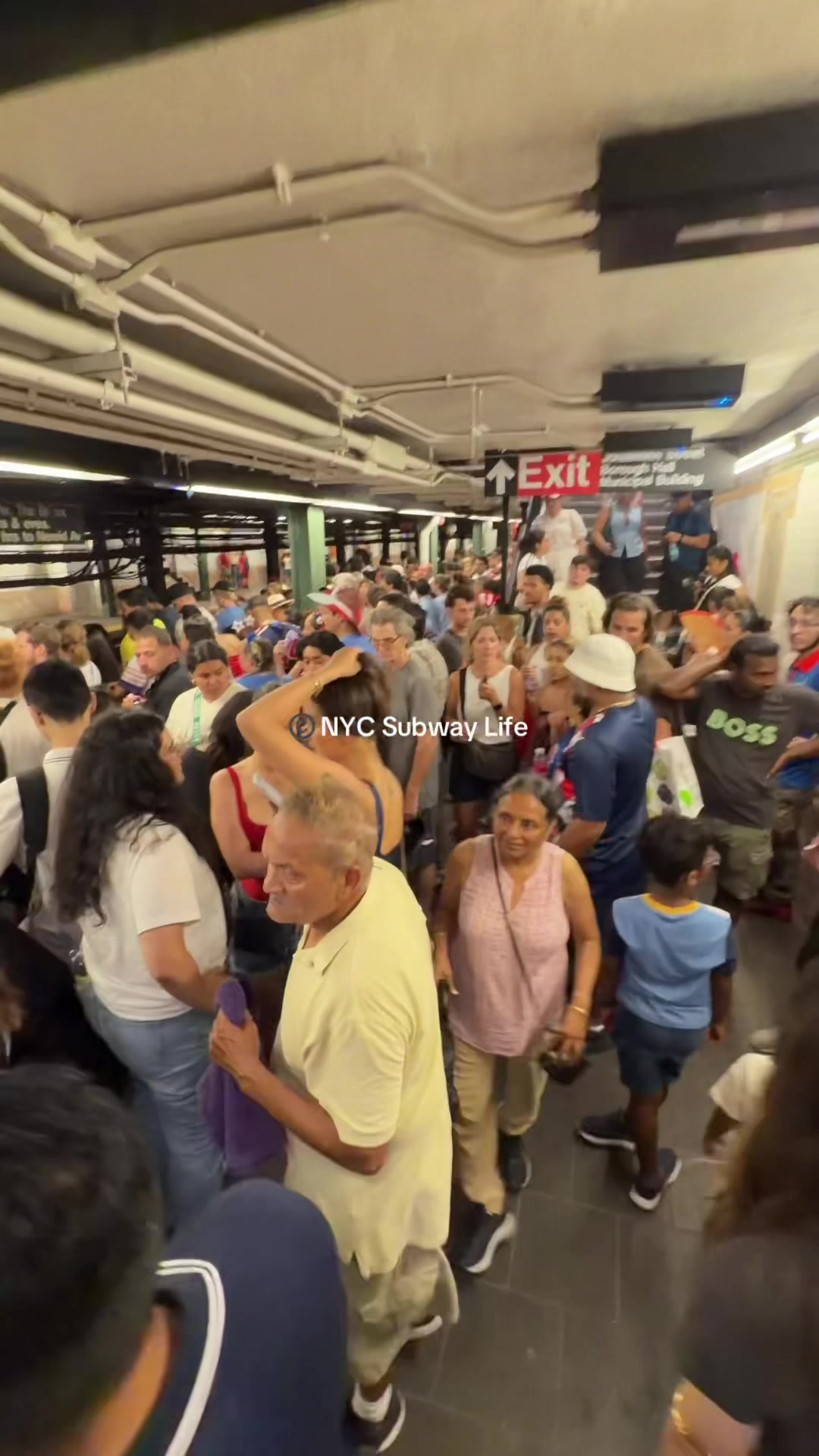 @NYC Subway Life ๐