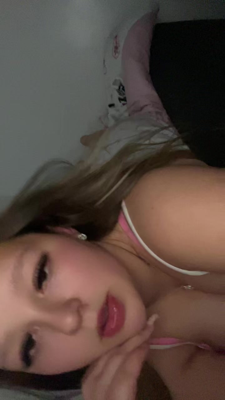 @Ellie🫶🏽❤️