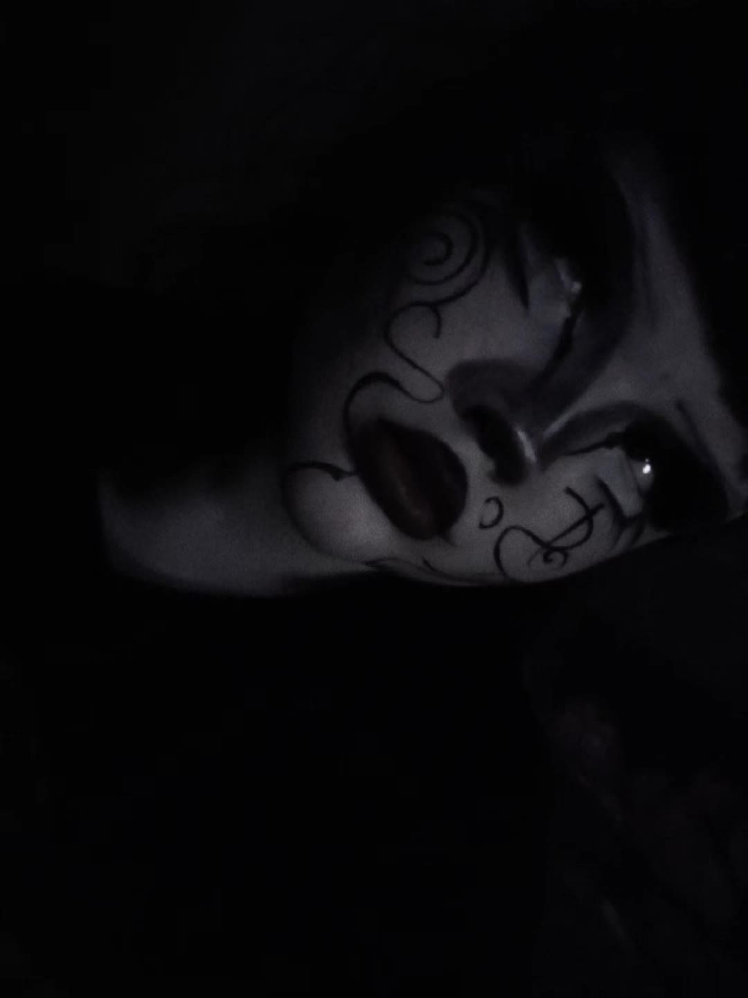 @🐼