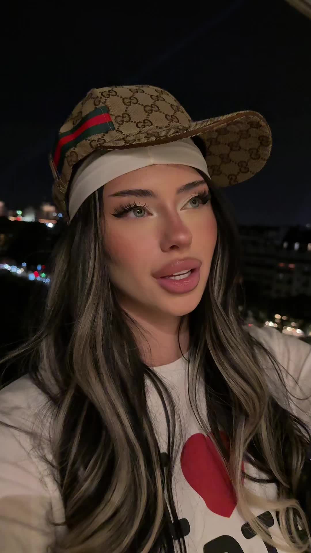 @Syndii69