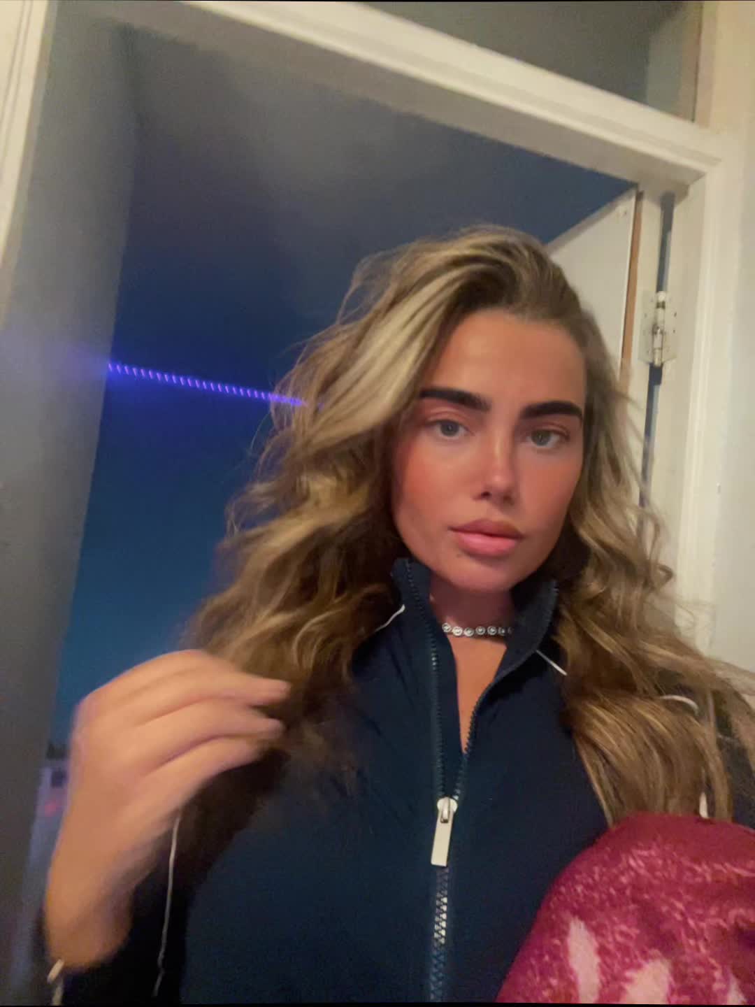 @k.d25x