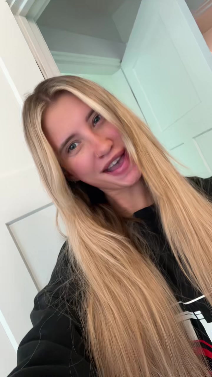 @Ariaadamstv🩵