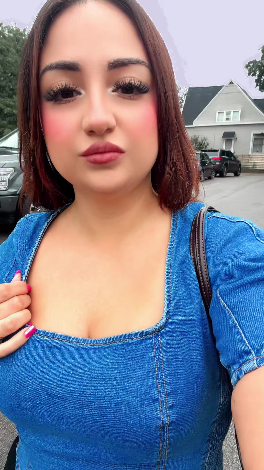 @SparklingDee✨