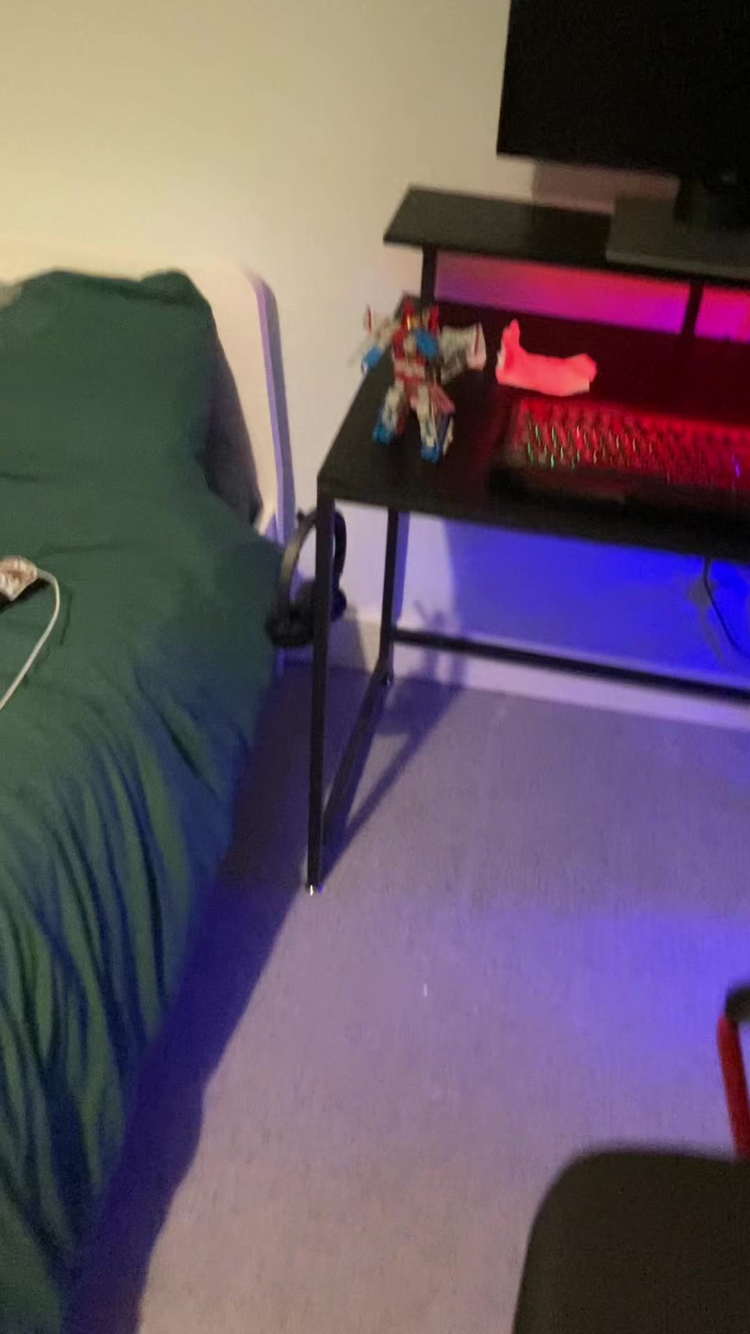 @EthanVA