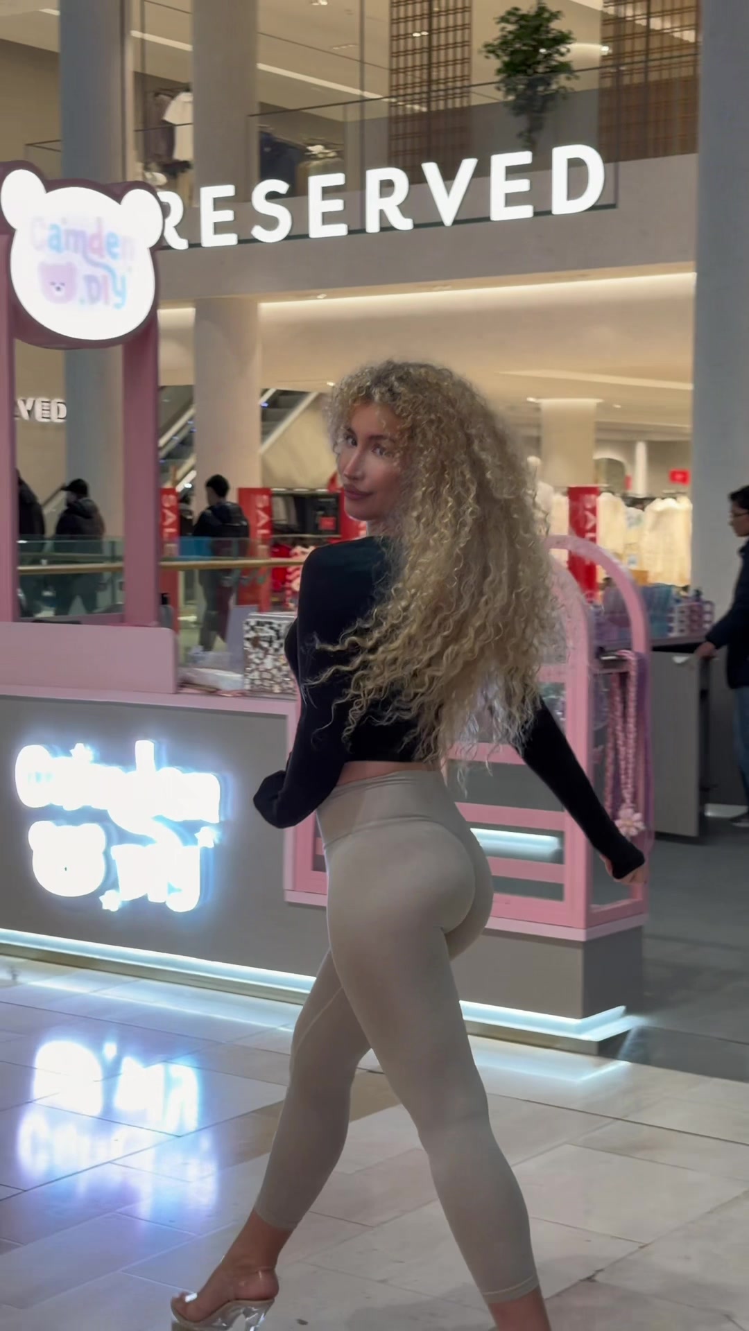 @Curlyfriesjazz🥀