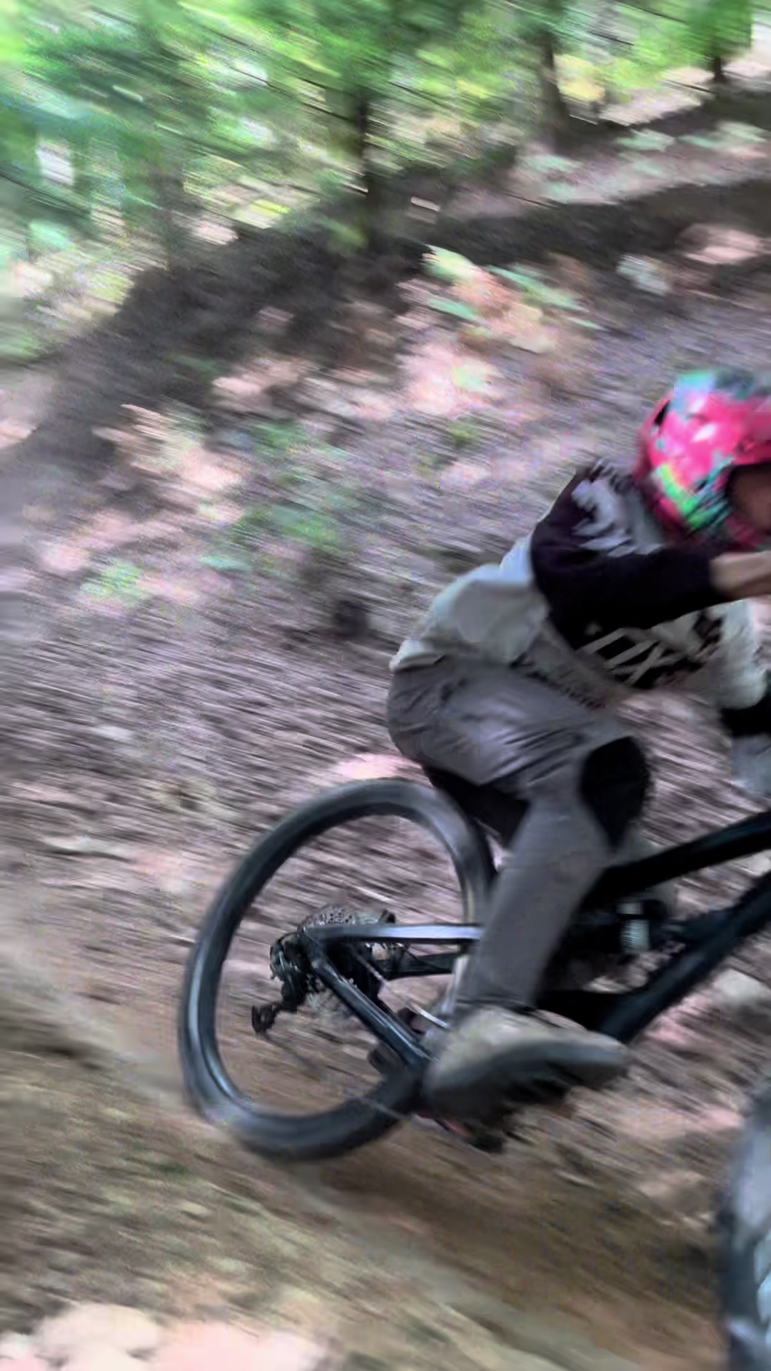 @Elliott_bikes
