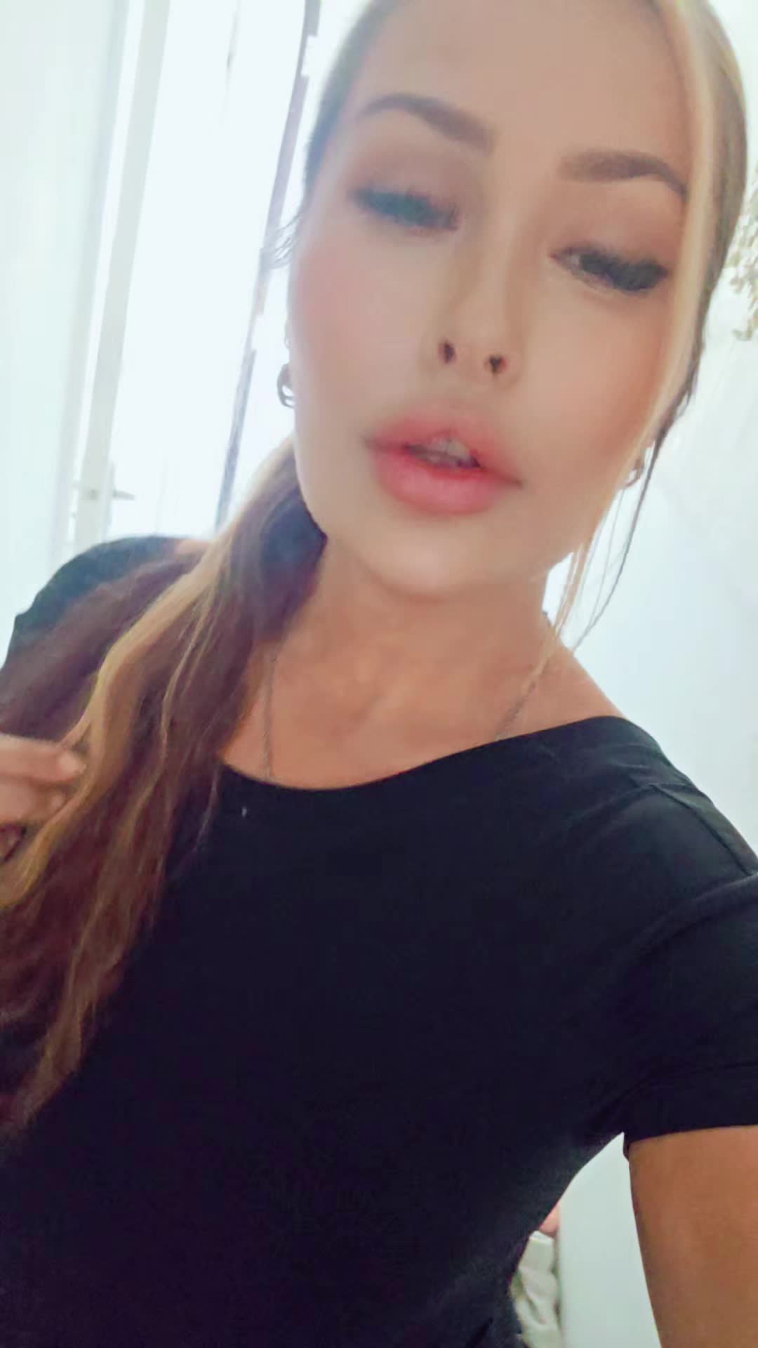 @siobhanbhm