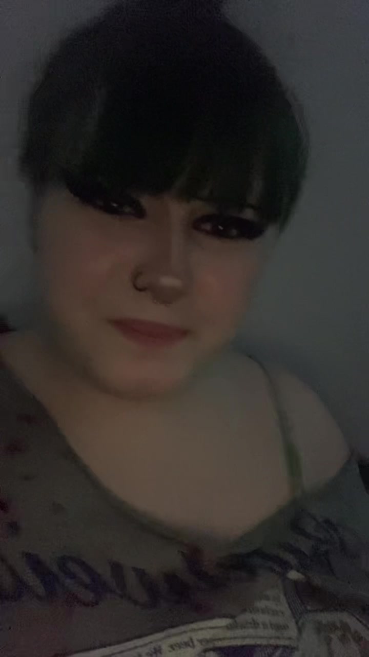 @princess_hollie01🦇