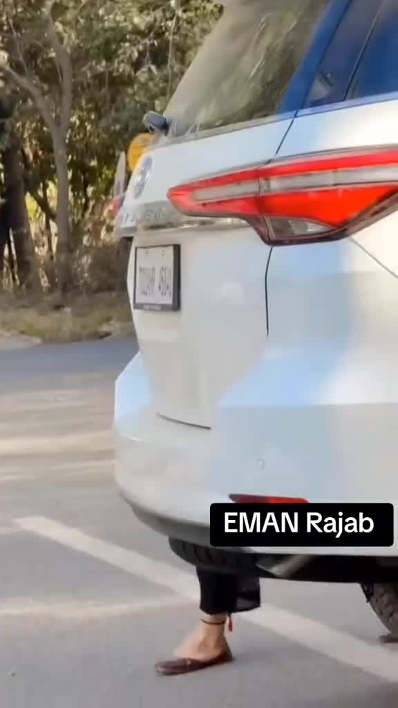 @Rajab❤️