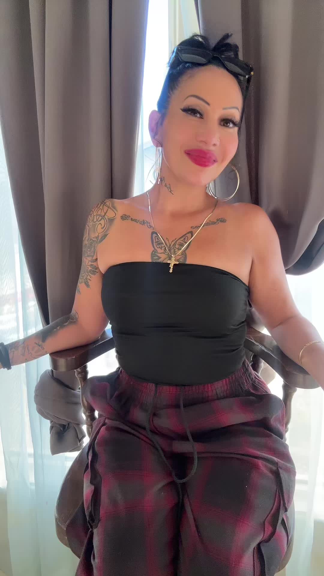 @Roxana🤎Banana aka Foxy💋Roxy