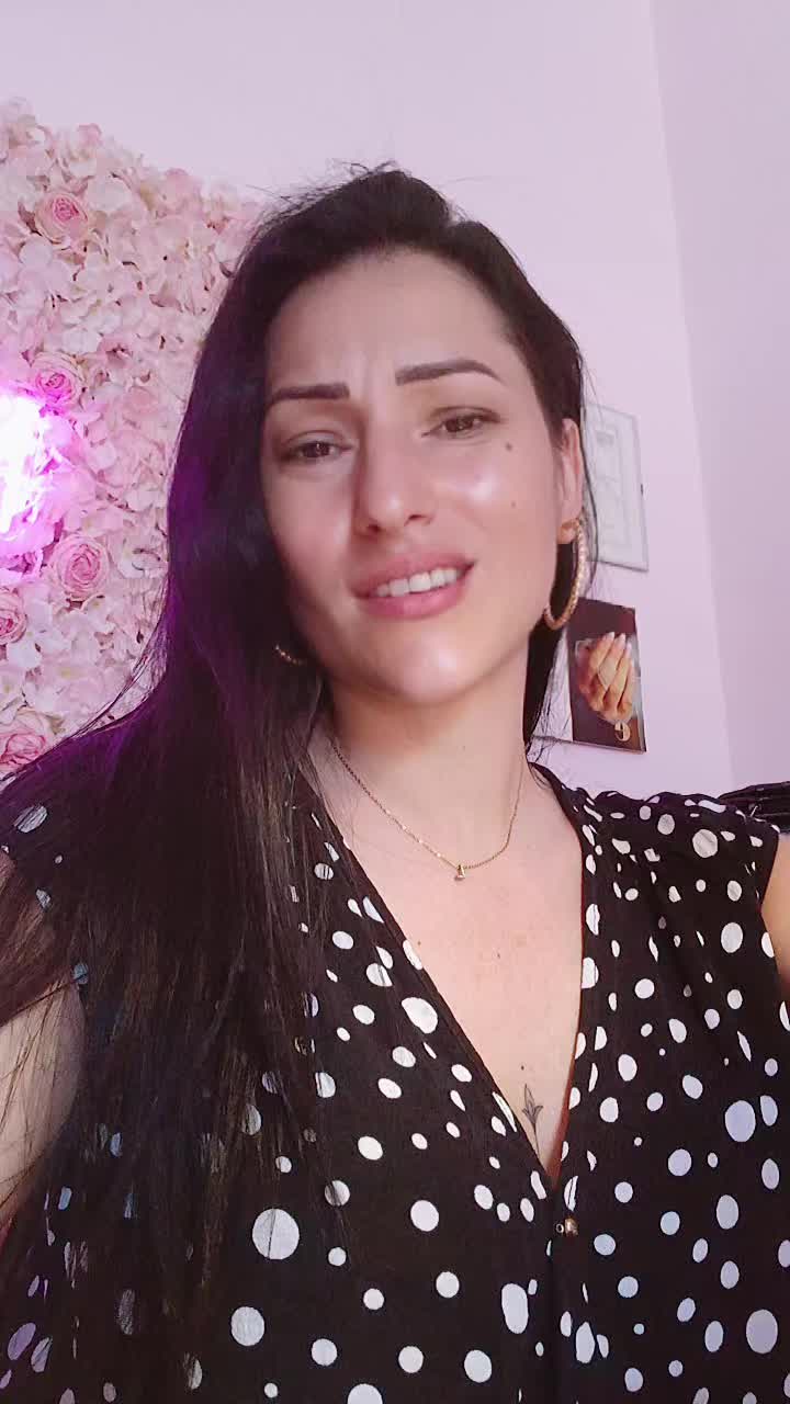 @Lucia Fontana