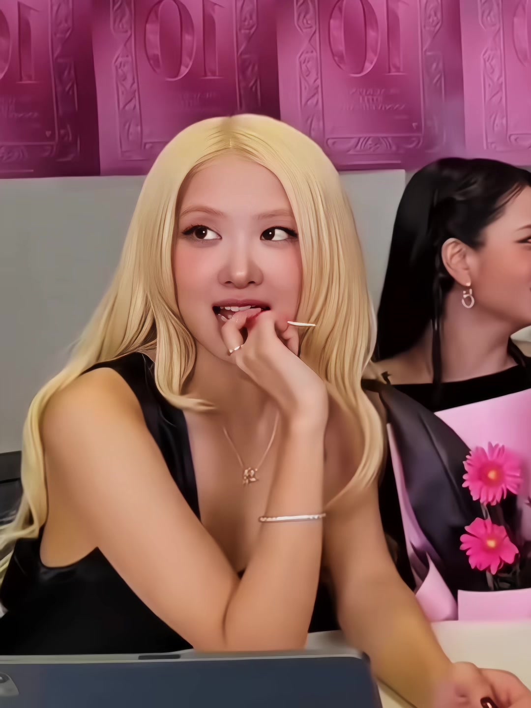 @。 ^ ¡ cuenta de fancams ! º .