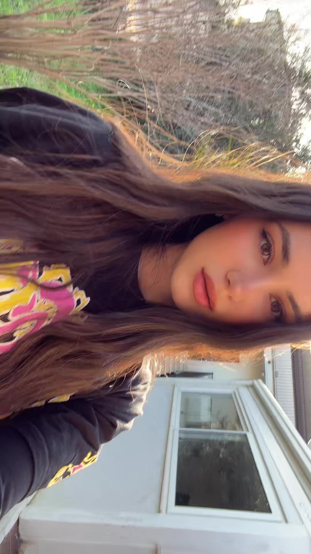 @nora🕷️