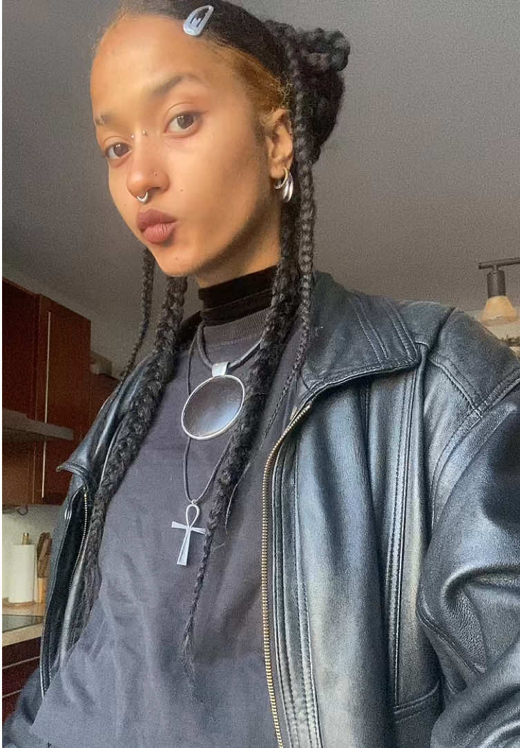 @Daria(: