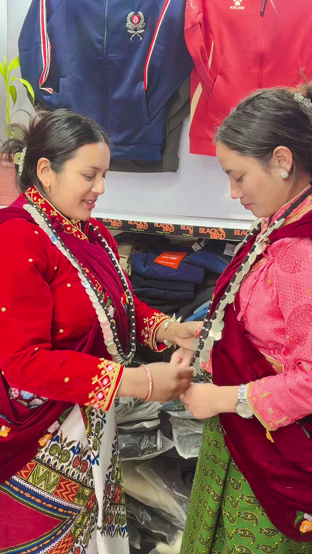 @singapore uk collection rukum