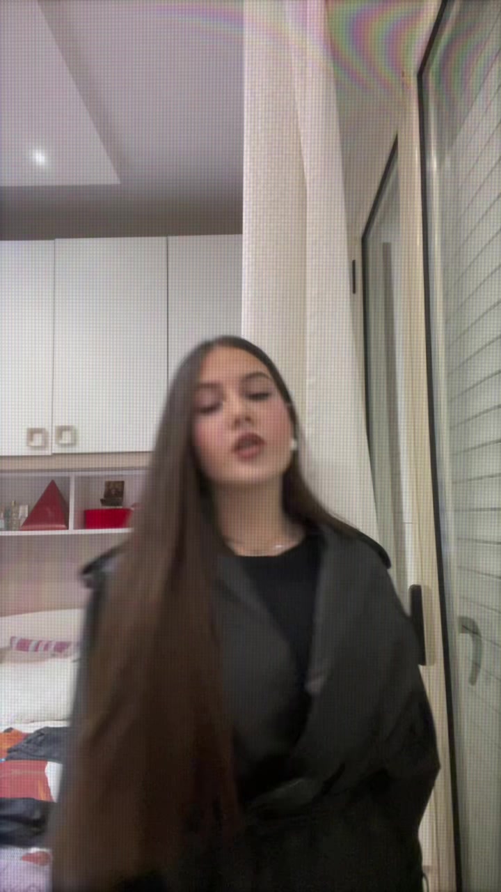 @_annaliotto_