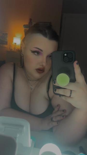 @🤡Jess🤡