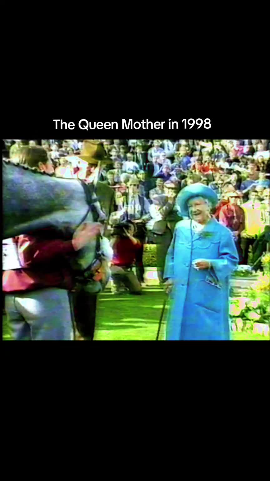 @_queen_mum_0