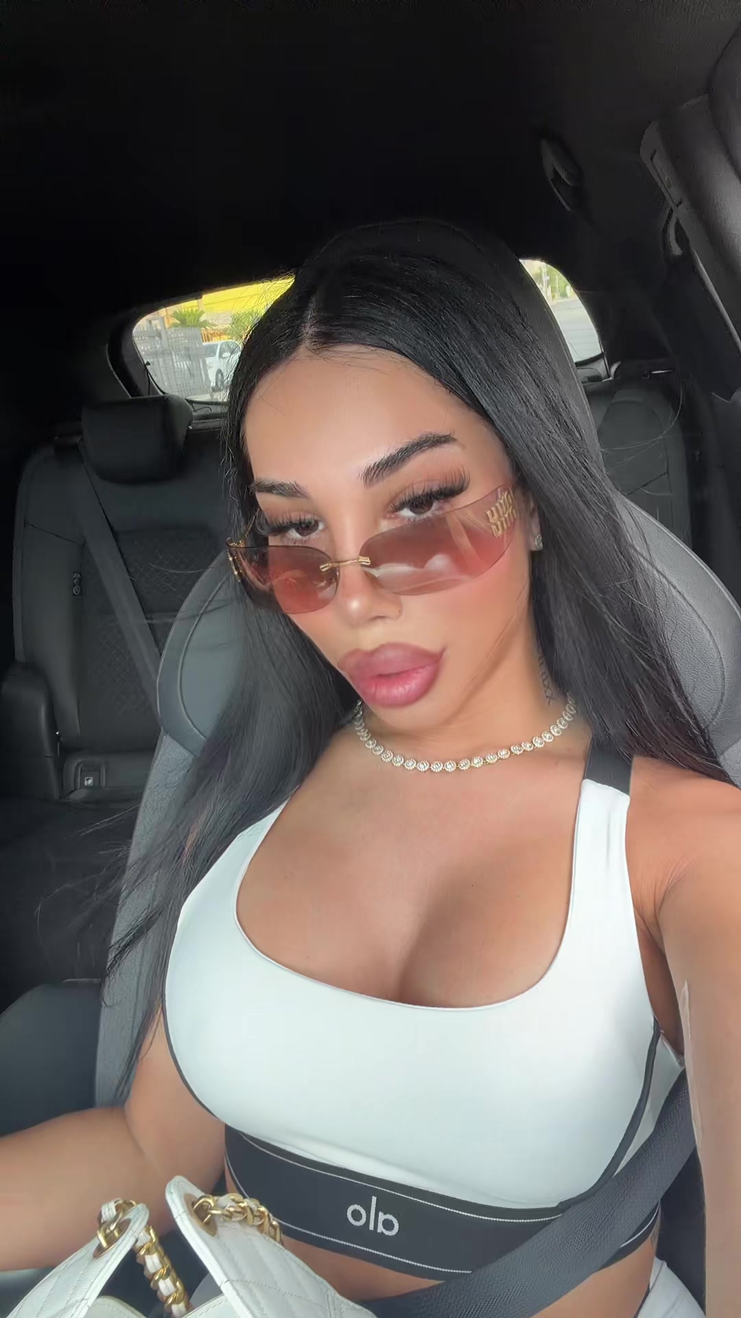 @BEA MARTINEZ