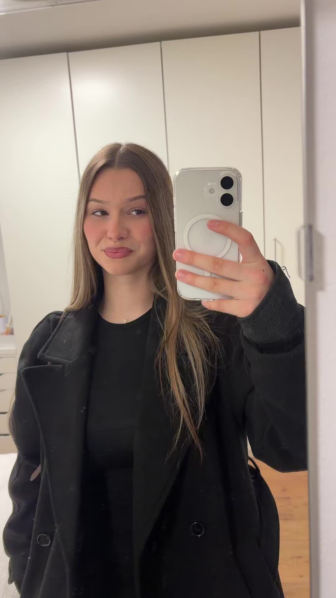 @𝑺𝒐𝒑𝒉𝒊𝒂 🤍