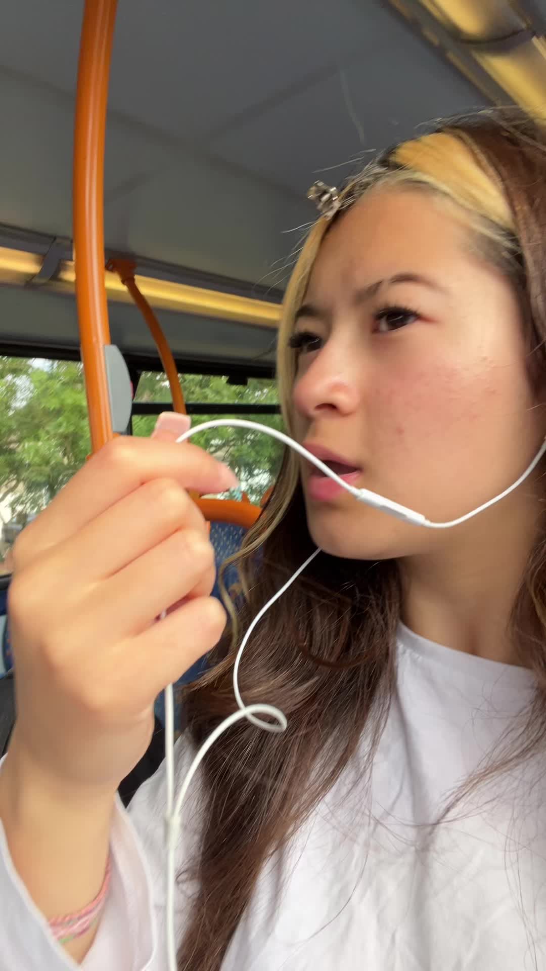 @rzyy715