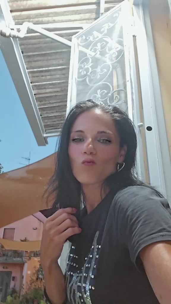 @LAURA MARCHETTI