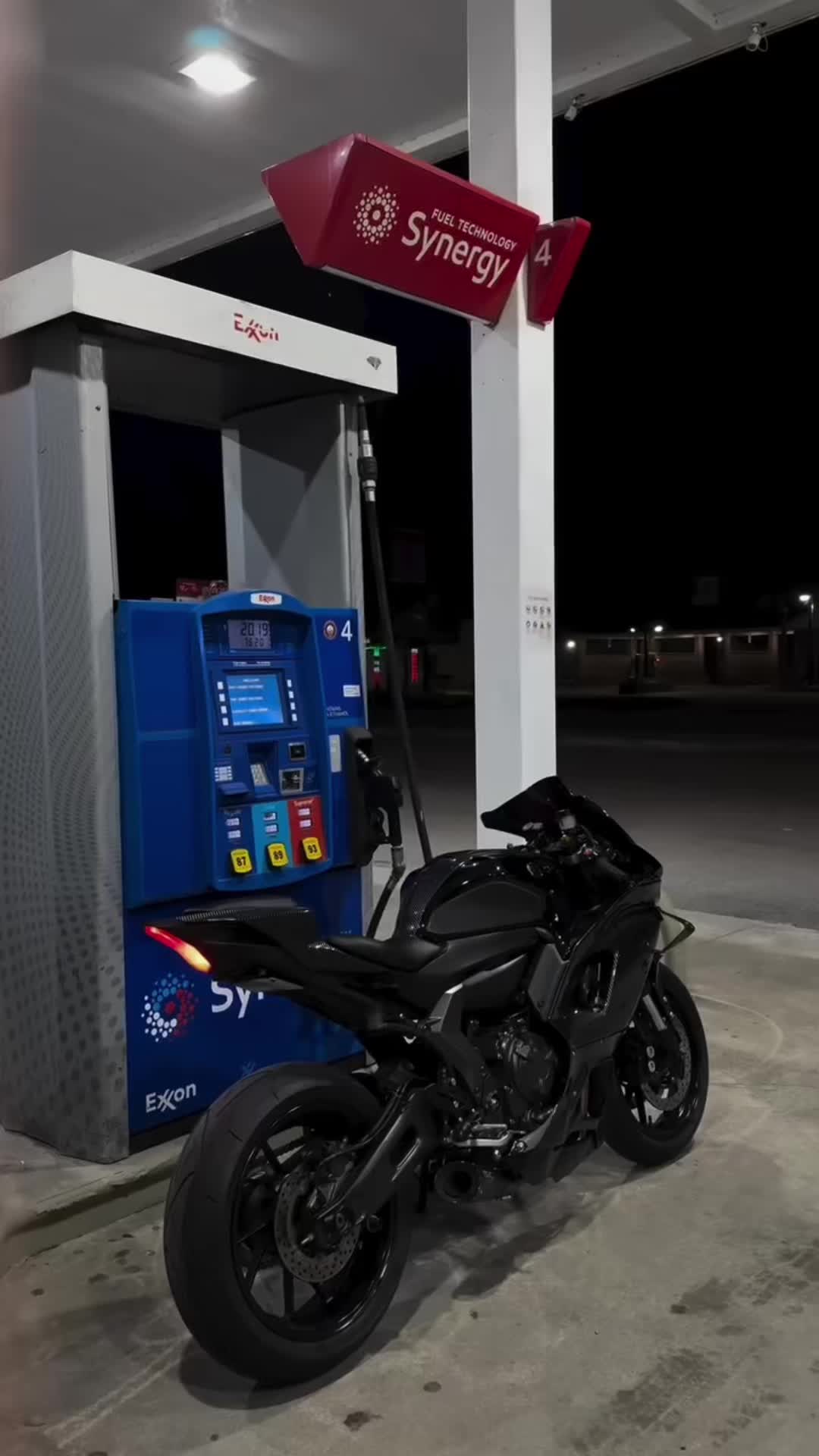 @cybemoto