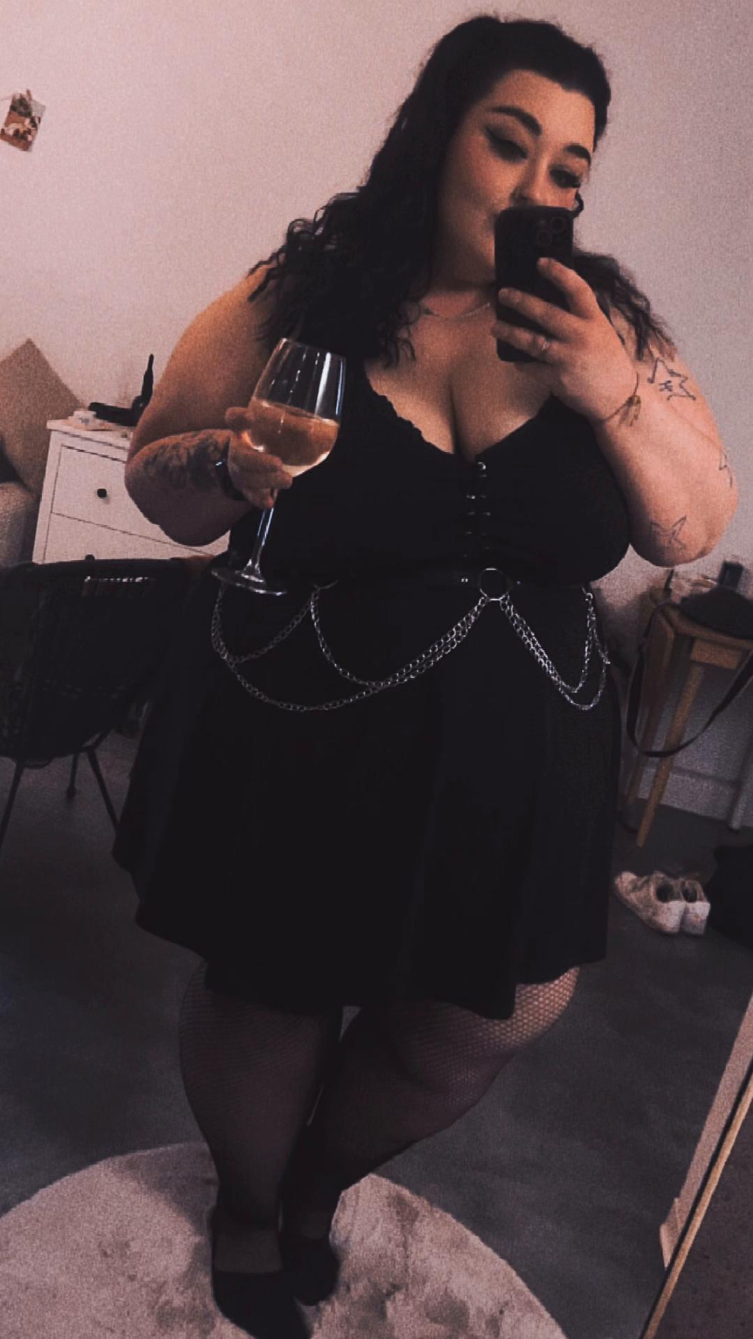 @𝑀𝒾𝓈𝓈 𝑀𝒶𝓇𝓎 𝒥𝒶𝓎 💋