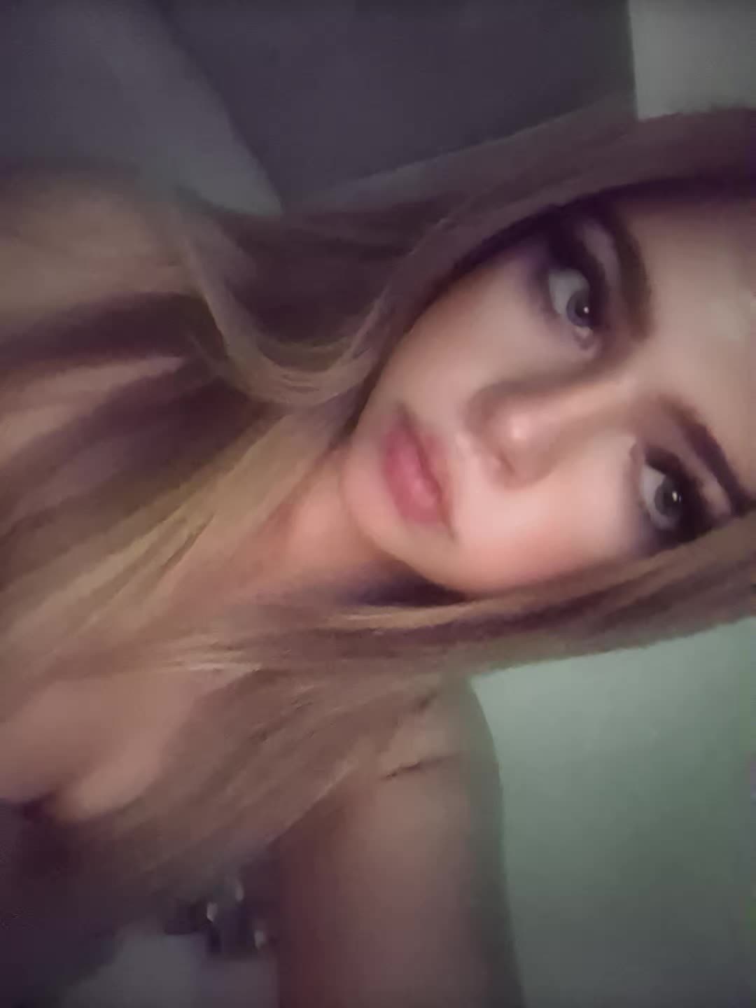 @🪽👱♀️