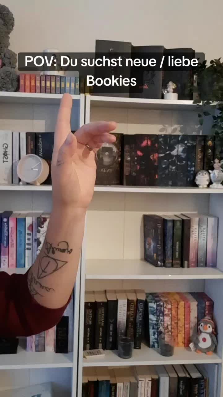 @Michelle Reads ✨️