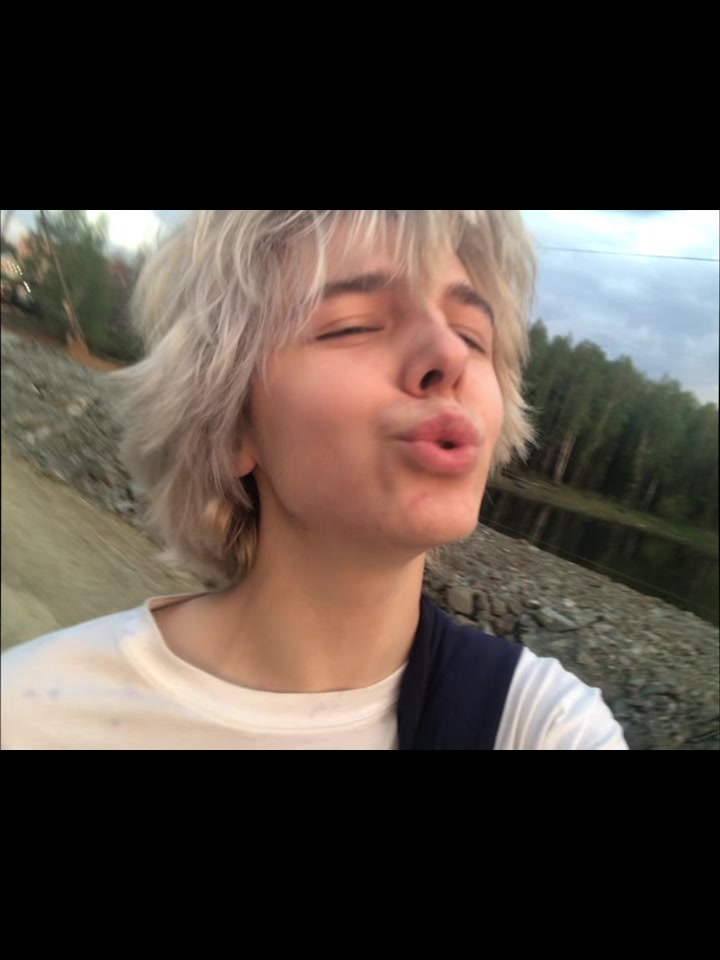 @вэйнишко