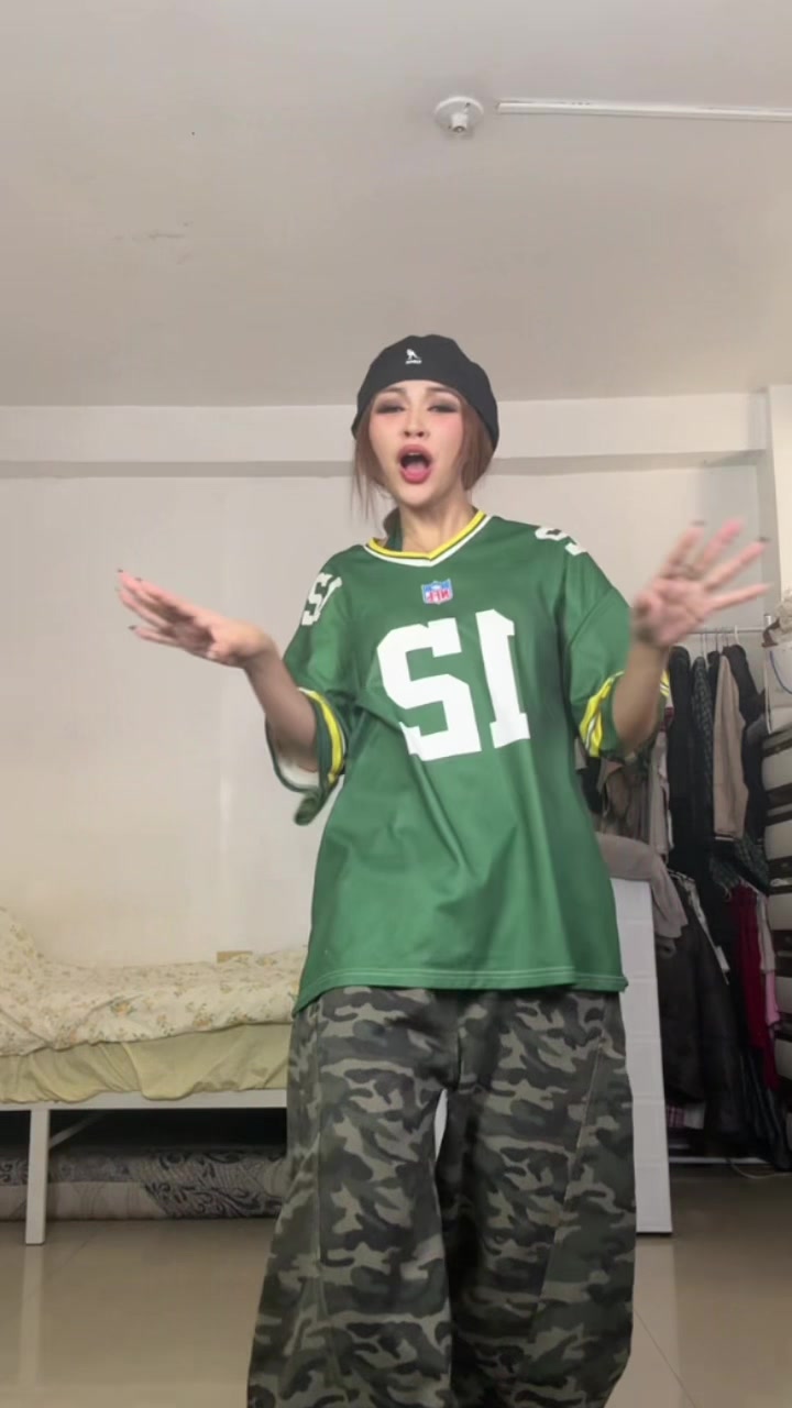 @betty ᡣ𐭩ྀིྀི✧₊