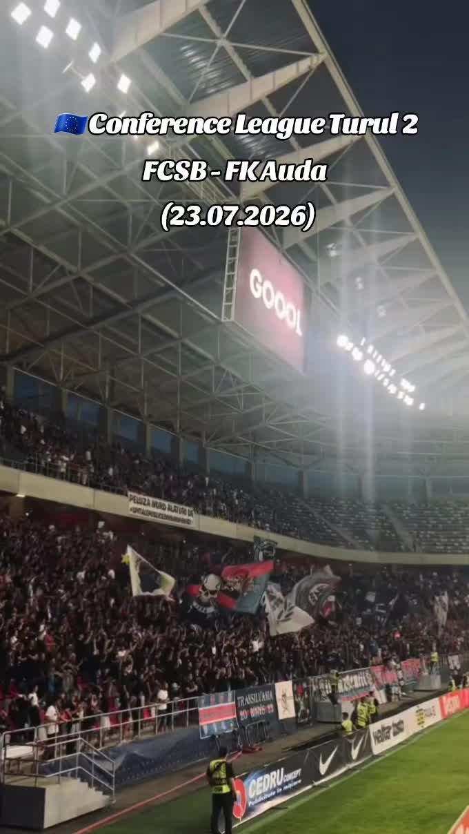 @Ultrași &Icirc;n Peluze